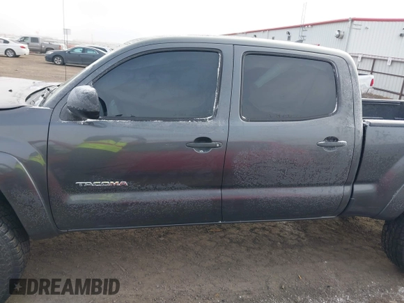 2015 Toyota Tacoma with VIN 3TMMU4FN0FM085444, listed as a IAAI auction lot 41388229 with 139,802 mi miles and . Bid and sale history available at DreamBid. Image 15.