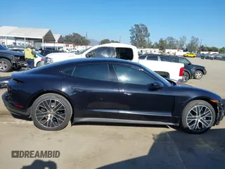 2024 Porsche Taycan z VIN WP0AA2Y17RSA11446, wystawiony jako IAAI lot #42002260 z przebiegiem 21 094 mil mil oraz . Historia ofert i sprzedaży dostępna na DreamBid. Obrazek 14.