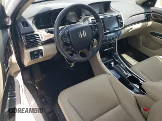 2017 Honda Accord Touring with VIN JHMCR6F7XHC023899, listed as a Copart auction lot 60900175 with 29,092 mi miles and Salvage title. Bid and sale history available at DreamBid. Image 8.
