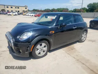 2014 MINI Hardtop z VIN WMWXM5C54ET934060, wystawiony jako Copart lot #65595615 z przebiegiem Nie podano mil oraz Szkoda całkowita • Salvage title. Historia ofert i sprzedaży dostępna na DreamBid. Obrazek 1.