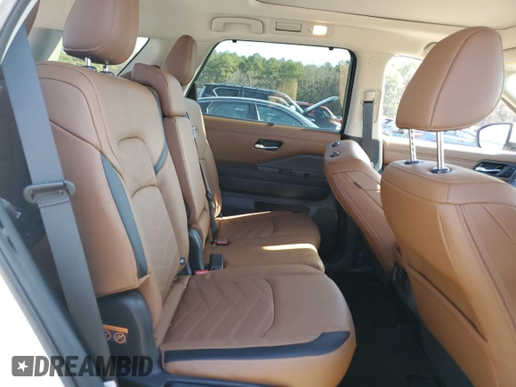 2024 Nissan Pathfinder Platinum with VIN 5N1DR3DG9RC307349, listed as a Copart auction lot 43464825 with 1,077 mi miles and Salvage title. Bid and sale history available at DreamBid. Image 11.