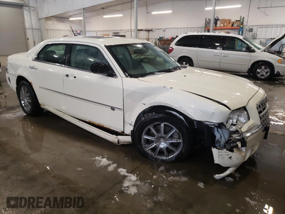 2008 Chrysler 300 C with VIN 2C3LK63H78H120899, listed as a Copart auction lot 44246265 with 147,844 mi miles and Salvage Title. Bid and sale history available at carsss.com. Image 4.