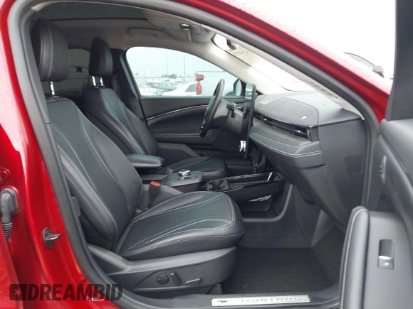 2022 Ford Mustang Mach-E Premium с VIN 3FMTK3RM1NMA57631, выставлен на аукционе IAAI как лот 42369574 с пробегом 108 893 миль миль и . История ставок и продаж доступна на DreamBid. Изображение 5.
