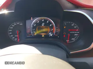 2019 Chevrolet Corvette Grand Sport 2LT z VIN 1G1YY2D72K5100324, wystawiony jako IAAI lot #41603069 z przebiegiem 19 463 mil mil oraz . Historia ofert i sprzedaży dostępna na DreamBid. Obrazek 16.