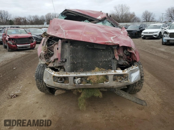 2005 Ford Excursion Special Serv z VIN 1FMSU41P65ED41988, wystawiony jako Copart lot #85659974 z przebiegiem Nie podano mil oraz Czysty tytuł • Clean title. Historia ofert i sprzedaży dostępna na DreamBid. Obrazek 5.