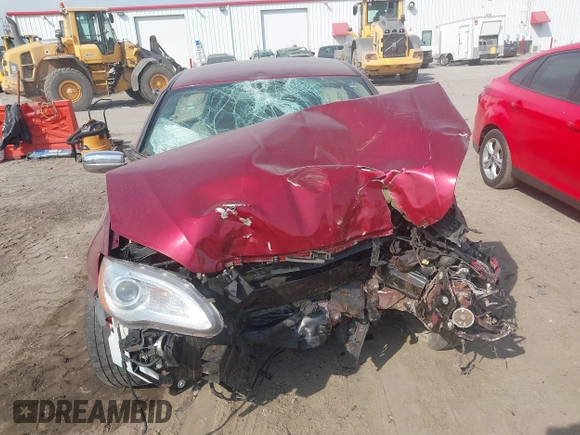 2013 Chrysler 200 Limited with VIN 1C3CCBCG1DN506605, listed as a IAAI auction lot 41674212 with 105,102 mi miles. Bid and sale history available at carsss.com. Image 12.