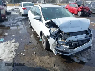 2018 Ford Focus SE with VIN 1FADP3FE0JL282325, listed as a IAAI auction lot 41635979 with 44,295 mi miles. Bid and sale history available at carsss.com. Image 1.