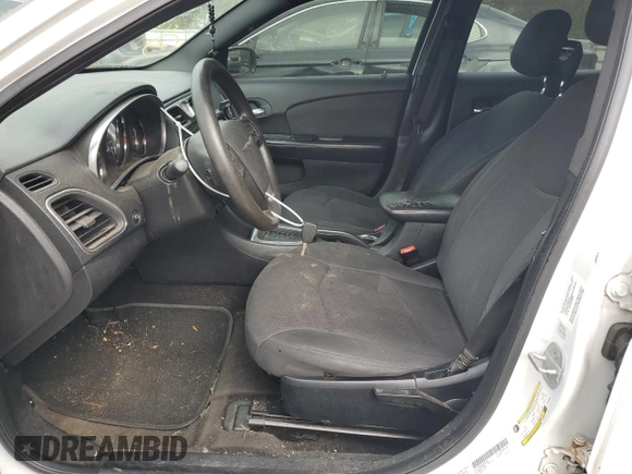 2012 Chrysler 200 LX with VIN 1C3CCBAB9CN273286, listed as a Copart auction lot 79868924 with 293,268 mi miles and Salvage Title. Bid and sale history available at DreamBid. Image 7.