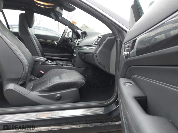 2016 Mercedes-Benz E-Class E 400 with VIN WDDKJ6HBXGF316470, listed as a IAAI auction lot 42042309 with 96,573 mi miles. Bid and sale history available at carsss.com. Image 5.