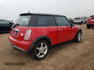 2005 MINI Hardtop с VIN WMWRC33435TC57559, выставлен на аукционе Copart как лот 53130725 с пробегом 163 438 миль миль и Списание • Salvage title. История ставок и продаж доступна на DreamBid. Изображение 3.