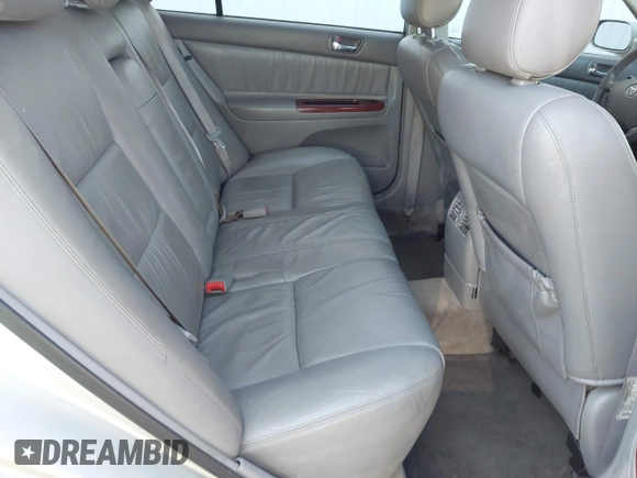 2005 Toyota Camry LE with VIN JTDBF32K050163858, listed as a IAAI auction lot 42004768 with 350,164 mi miles and . Bid and sale history available at DreamBid. Image 8.