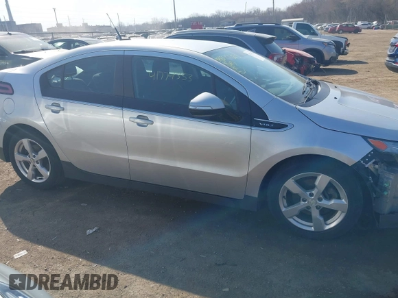 2013 Chevrolet Volt with VIN 1G1RA6E46DU103630, listed as a IAAI auction lot 41774353 with 127,097 mi miles and . Bid and sale history available at carsss.com. Image 13.