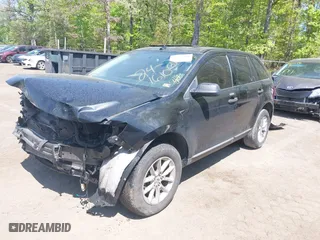 2014 Ford Edge SE with VIN 2FMDK3GC0EBA81029, listed as a IAAI auction lot 40851638 with 110,477 mi miles. Bid and sale history available at carsss.com. Image 2.