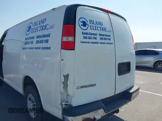 2012 Chevrolet Express Cargo with VIN 1GCZGTCGXC1147602, listed as a IAAI auction lot 42396258 with 286,796 mi miles and . Bid and sale history available at DreamBid. Image 6.