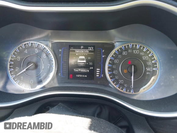 2015 Chrysler 200 Limited with VIN 1C3CCCAB4FN667823, listed as a IAAI auction lot 41814111 with 107,514 mi miles. Bid and sale history available at carsss.com. Image 7.