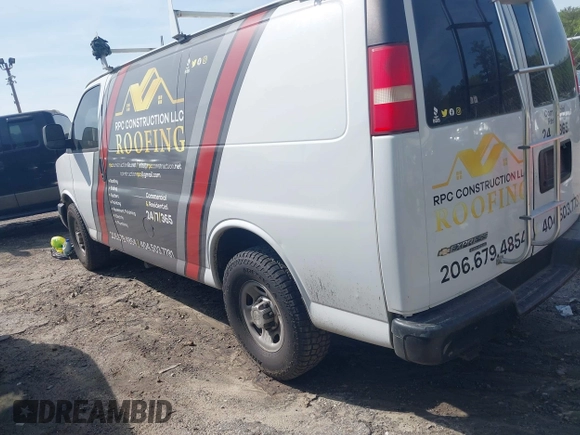 2014 Chevrolet Express Cargo Van with VIN 1GCWGFCA8E1199409, listed as a IAAI auction lot 41936092 with 304,367 mi miles. Bid and sale history available at carsss.com. Image 3.