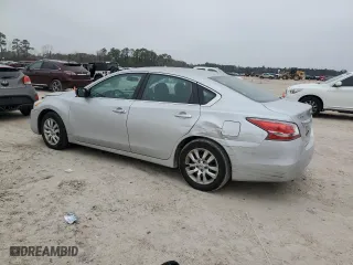 2015 Nissan Altima 2.5 SV with VIN 1N4AL3AP1FC432098, listed as a Copart auction lot 45276415 with 107,912 mi miles and Salvage Title. Bid and sale history available at carsss.com. Image 2.