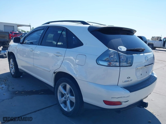 2004 Lexus RX 330 with VIN JTJGA31U140033669, listed as a IAAI auction lot 42042611 with 267,270 mi miles. Bid and sale history available at carsss.com. Image 3.
