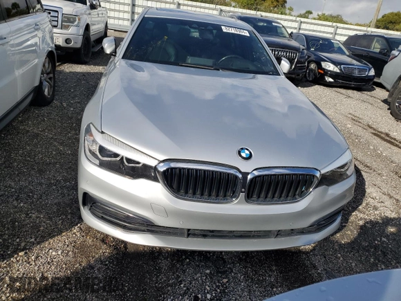 2018 BMW 5 Series 530e with VIN WBAJA9C52JG623073, listed as a Copart auction lot 82718984 with 79,543 mi miles and Clean title. Bid and sale history available at DreamBid. Image 5.