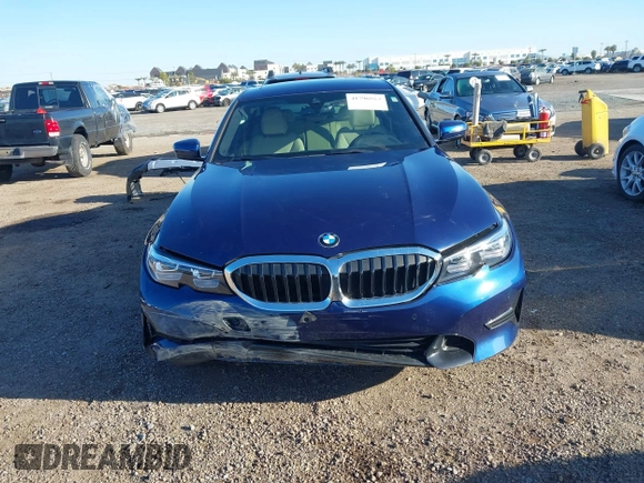2020 BMW 3 Series 330i with VIN 3MW5R1J02L8B36329, listed as a IAAI auction lot 41796964 with 43,718 mi miles. Bid and sale history available at carsss.com. Image 12.
