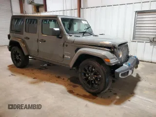 2023 Jeep Wrangler Sahara с VIN 1C4JJXP69PW698930, выставлен на аукционе Copart как лот 66679874 с пробегом 9 161 миль миль и Списание • Salvage title. История ставок и продаж доступна на DreamBid. Изображение 4.