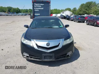 2010 Acura TL Technology z VIN 19UUA9F51AA008420, wystawiony jako IAAI lot #42227010 z przebiegiem 206 808 mil mil oraz . Historia ofert i sprzedaży dostępna na DreamBid. Obrazek 12.