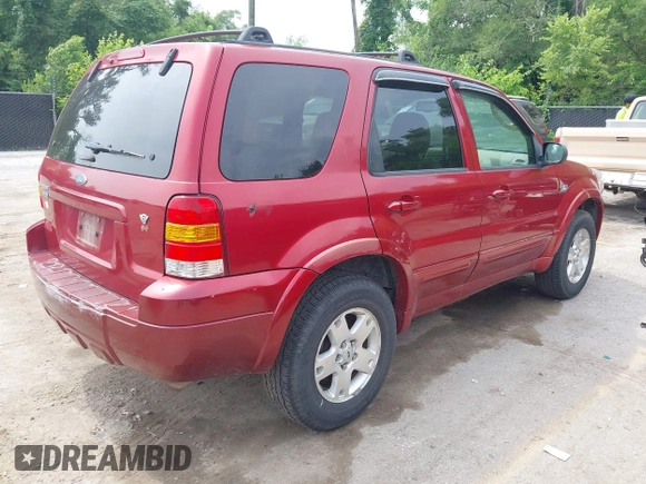 2007 Ford Escape Limited with VIN 1FMYU94197KA34124, listed as a IAAI auction lot 42483070 with 197,046 mi miles and . Bid and sale history available at DreamBid. Image 4.