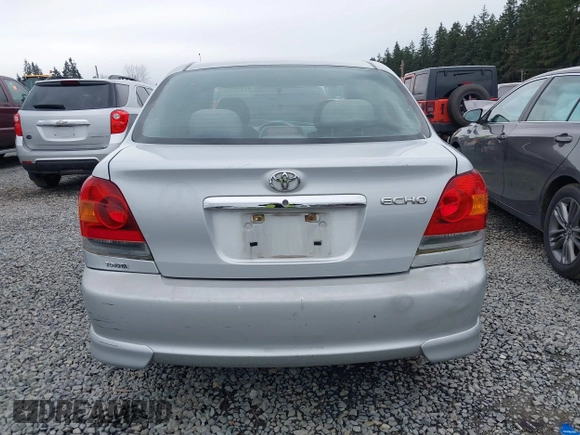 2003 Toyota ECHO with VIN JTDBT123930310732, listed as a IAAI auction lot 41890221 with 163,643 mi miles. Bid and sale history available at carsss.com. Image 16.