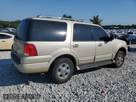 2005 Ford Expedition Limited with VIN 1FMFU20575LA08085, listed as a Copart auction lot 69484164 with 207,294 mi miles and Non Repairable. Bid and sale history available at carsss.com. Image 3.