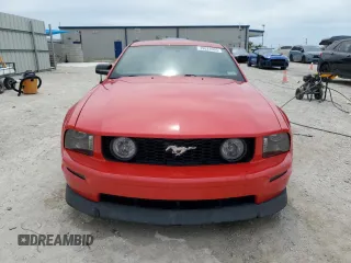 2006 Ford Mustang GT Deluxe with VIN 1ZVHT82H265135243, listed as a Copart auction lot 49623955 with 109,615 mi miles and Salvage Title. Bid and sale history available at DreamBid. Image 5.