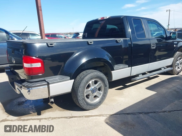 2007 Ford F-150 STX with VIN 1FTRX02WX7KA55431, listed as a IAAI auction lot 41693108 with 451,994 mi miles. Bid and sale history available at carsss.com. Image 4.
