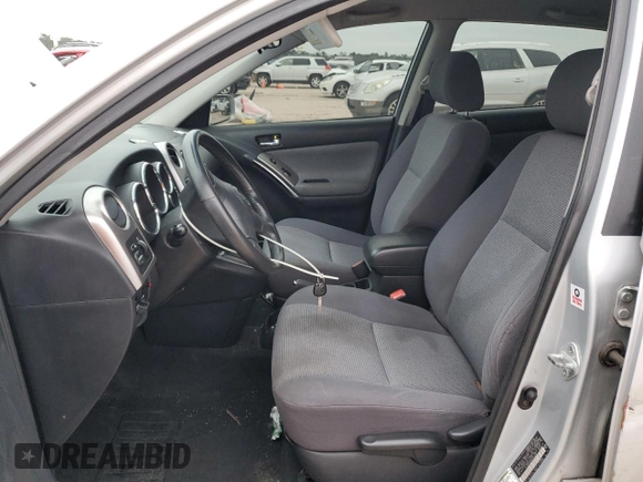 2006 Toyota Matrix STD with VIN 2T1KR32E96C614648, listed as a Copart auction lot 45016095 with 196,432 mi miles and Salvage title. Bid and sale history available at DreamBid. Image 7.