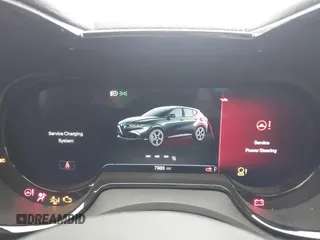 2024 Alfa Romeo Tonale Ti z VIN ZASPATCW8R3058676, wystawiony jako IAAI lot #41743432 z przebiegiem 7985 mil mil oraz . Historia ofert i sprzedaży dostępna na DreamBid. Obrazek 7.