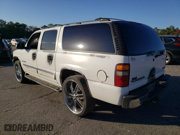 2002 GMC Yukon XL SLT with VIN 1GKEC16Z42J310761, listed as a Copart auction lot 85496584 with 269,934 mi miles and Salvage Title. Bid and sale history available at carsss.com. Image 2.