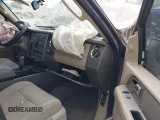2014 Ford Expedition XLT with VIN 1FMJU1H52EEF06868, listed as a IAAI auction lot 41783337 with Not provided miles and . Bid and sale history available at DreamBid. Image 5.