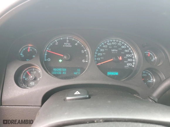 2013 Chevrolet Avalanche LT with VIN 3GNTKFE7XDG379565, listed as a Copart auction lot 42846225 with 182,136 mi miles and Clean Title. Bid and sale history available at carsss.com. Image 9.