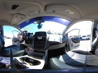 2015 Chrysler Town & Country Touring L with VIN 2C4RC1CG9FR547098, listed as a IAAI auction lot 42135624 with 61,364 mi miles and . Bid and sale history available at DreamBid. Image 19.