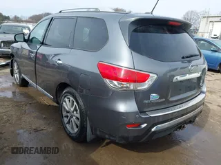 2015 Nissan Pathfinder SL with VIN 5N1AR2MM3FC654531, listed as a IAAI auction lot 41715163 with 160,808 mi miles and . Bid and sale history available at DreamBid. Image 3.