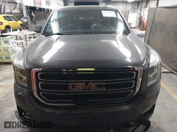 2018 GMC Yukon XL SLT Standard Edition with VIN 1GKS2JKCXJR376058, listed as a IAAI auction lot 41507544 with 110,299 mi miles. Bid and sale history available at carsss.com. Image 12.