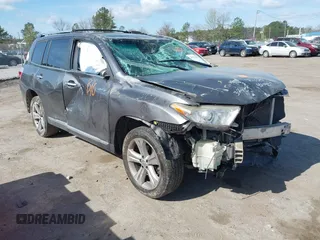 2011 Toyota Highlander Limited with VIN 5TDDK3EH4BS051707, listed as a IAAI auction lot 41913327 with Not provided miles and . Bid and sale history available at DreamBid. Image 1.