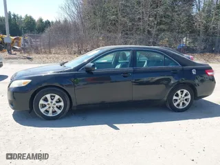 2011 Toyota Camry LE with VIN 4T4BF3EK2BR113027, listed as a IAAI auction lot 42076724 with 208,064 mi miles. Bid and sale history available at carsss.com. Image 12.