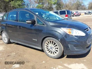 2014 Ford C-Max SE with VIN 1FADP5AU1EL506413, listed as a IAAI auction lot 41668670 with 326,048 mi miles. Bid and sale history available at carsss.com. Image 1.