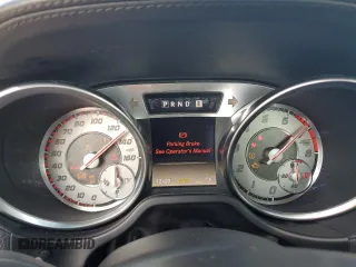 2013 Mercedes-Benz SL-Class SL 550 with VIN WDDJK7DA5DF013992, listed as a Copart auction lot 73936754 with 0 mi miles and Salvage Title. Bid and sale history available at carsss.com. Image 9.