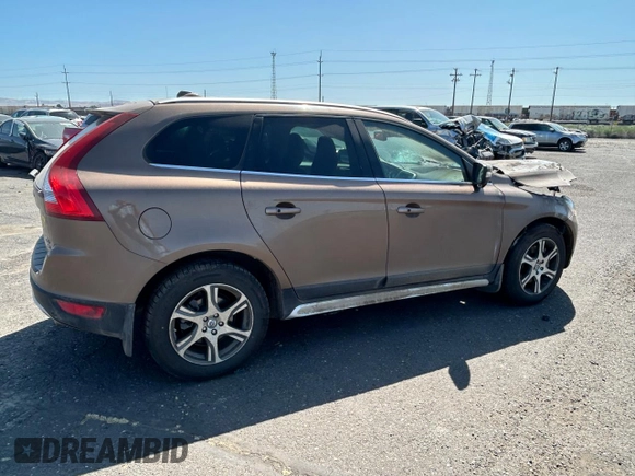 2012 Volvo XC60 3.0L with VIN YV4902DZ0C2250789, listed as a Copart auction lot 58187795 with Not provided miles and Salvage title. Bid and sale history available at DreamBid. Image 3.
