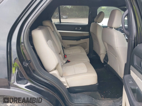 2018 Ford Explorer with VIN 1FM5K7B8XJGB03345, listed as a IAAI auction lot 42420992 with 215,000 mi miles and . Bid and sale history available at DreamBid. Image 8.