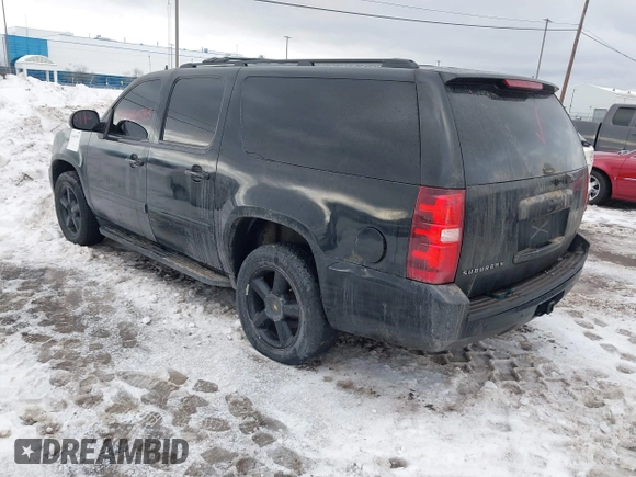 2008 Chevrolet Suburban 2LT with VIN 3GNFK16388G105623, listed as a IAAI auction lot 41441593 with 167,122 mi miles and . Bid and sale history available at DreamBid. Image 3.