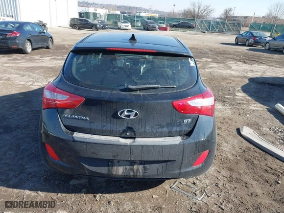 2013 Hyundai Elantra GT with VIN KMHD35LE3DU082328, listed as a IAAI auction lot 41640333 with NaN miles. Bid and sale history available at carsss.com. Image 16.