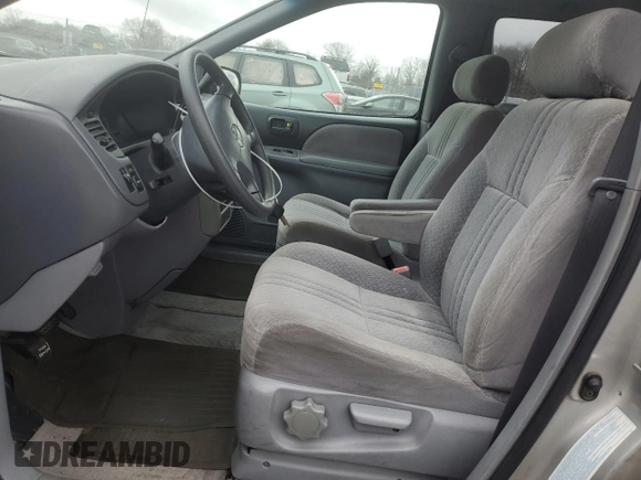 2003 Toyota Sienna CE with VIN 4T3ZF19CX3U523759, listed as a Copart auction lot 47987795 with 117,816 mi miles and Salvage Title. Bid and sale history available at carsss.com. Image 7.