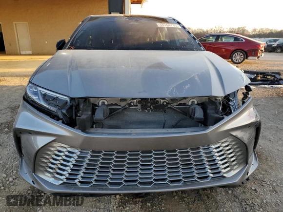 2025 Toyota Camry LE with VIN 4T1DAACK6SU510619, listed as a Copart auction lot 48764735 with 22,031 mi miles and Salvage Title. Bid and sale history available at DreamBid. Image 5.