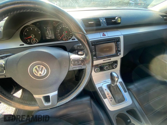 2011 Volkswagen CC Sport с VIN WVWMN7AN0BE733693, выставлен на аукционе Copart как лот 58811405 с пробегом 129 963 миль миль и Чистый • Clean title. История ставок и продаж доступна на DreamBid. Изображение 9.